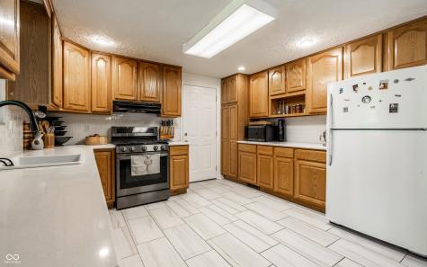 1638 Lutherwood Drive Indianapolis IN 46219