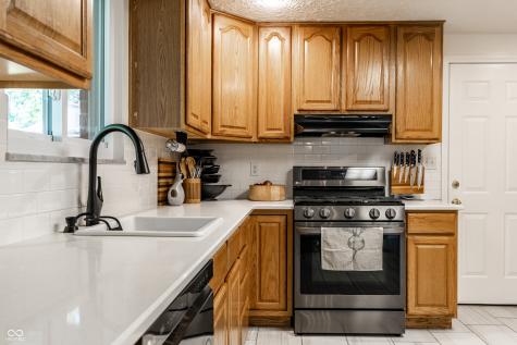 1638 Lutherwood Drive Indianapolis IN 46219