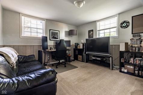 1638 Lutherwood Drive Indianapolis IN 46219