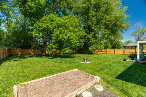 1638 Lutherwood Drive Indianapolis IN 46219