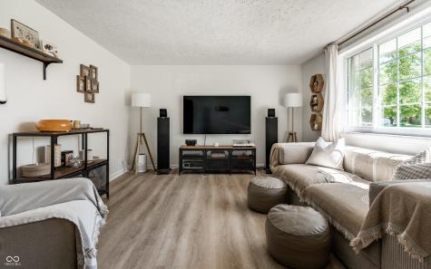1638 Lutherwood Drive Indianapolis IN 46219