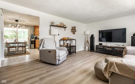 1638 Lutherwood Drive Indianapolis IN 46219
