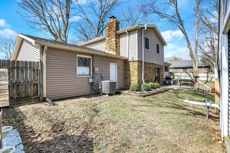 8211 Taunton Road Indianapolis IN 46260