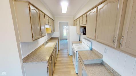 229 E Village Drive Carmel IN 46032