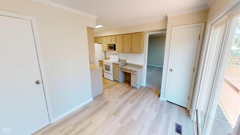 229 E Village Drive Carmel IN 46032