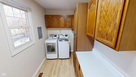 229 E Village Drive Carmel IN 46032
