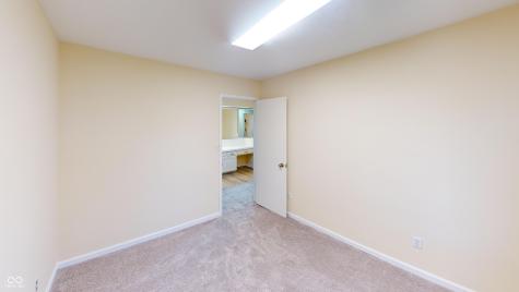 229 E Village Drive Carmel IN 46032
