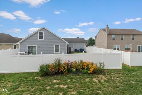 2019 Red Oak Court Shelbyville IN 46176