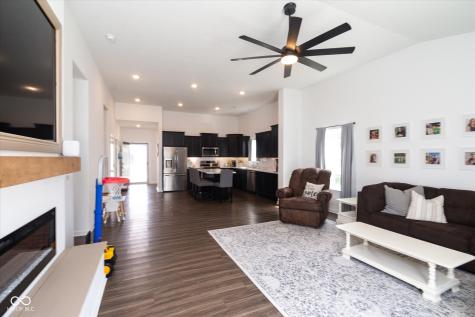2019 Red Oak Court Shelbyville IN 46176
