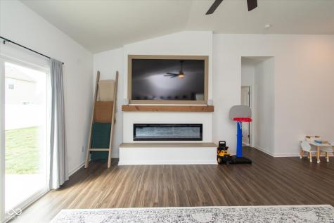 2019 Red Oak Court Shelbyville IN 46176