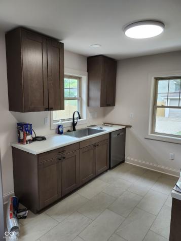 5608 Carrollton Avenue Indianapolis IN 46220