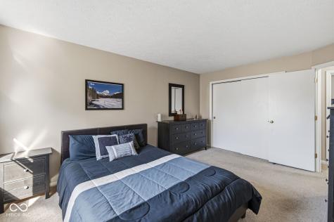 2809 Amherst Street Indianapolis IN 46268