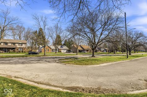 2809 Amherst Street Indianapolis IN 46268