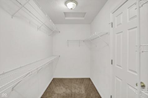 1343 Turfway Drive Avon IN 46123