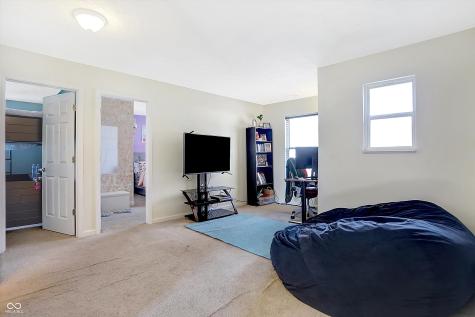 11611 Ross Park Drive Indianapolis IN 46229