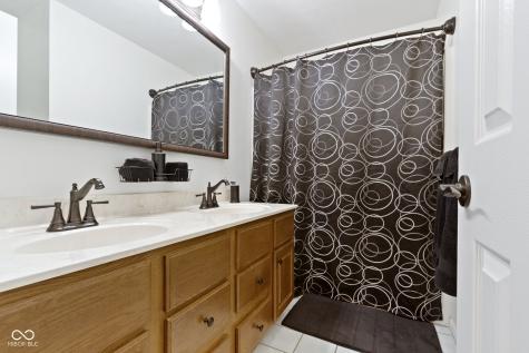 1285 Woodgate Drive Carmel IN 46033