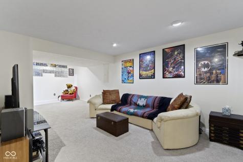 1285 Woodgate Drive Carmel IN 46033