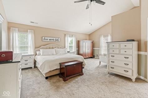 13861 Barberry Court Carmel IN 46033