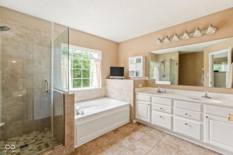 13861 Barberry Court Carmel IN 46033