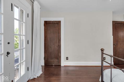 246 Blue Ridge Road Indianapolis IN 46208