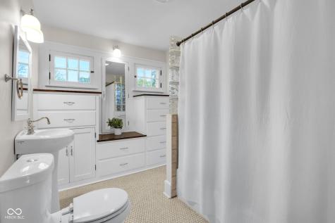 246 Blue Ridge Road Indianapolis IN 46208