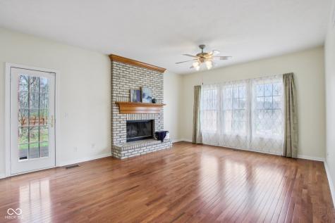 9402 Greenthread Lane Zionsville IN 46077