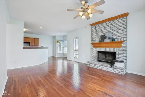 9402 Greenthread Lane Zionsville IN 46077