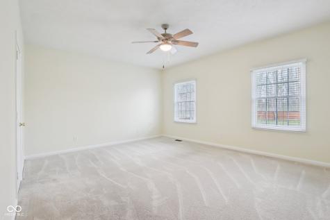 9402 Greenthread Lane Zionsville IN 46077