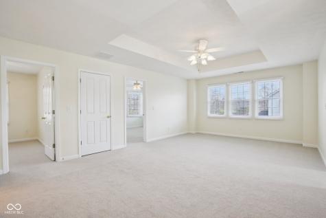 9402 Greenthread Lane Zionsville IN 46077
