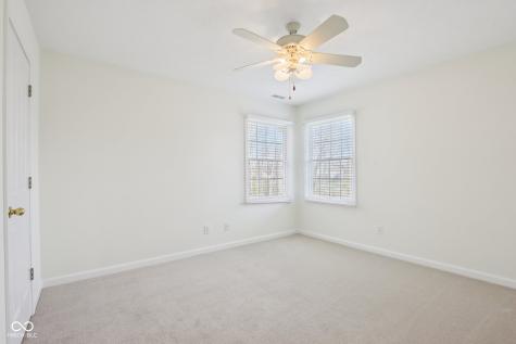 9402 Greenthread Lane Zionsville IN 46077
