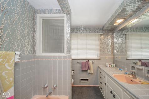 3721 Circle Boulevard Indianapolis IN 46220