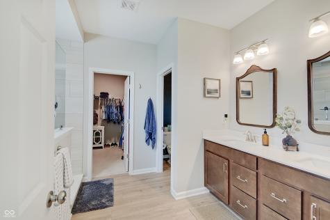 4068 Berry Chase Boulevard Greenwood IN 46143