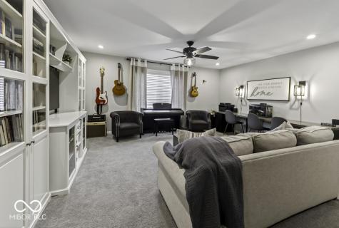 5233 Rum Cherry Way Indianapolis IN 46237