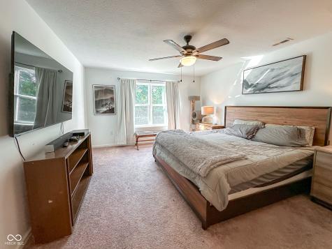 2127 Abbey Lane Columbus IN 47201