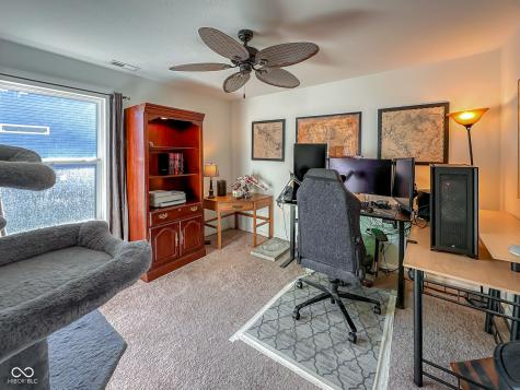 2127 Abbey Lane Columbus IN 47201