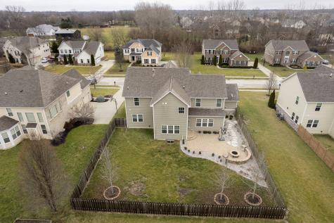 3224 Cimmaron Ash Drive Zionsville IN 46077