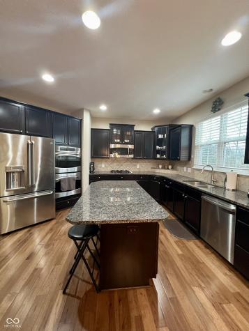 2504 Fawn Bluff Court Zionsville IN 46077