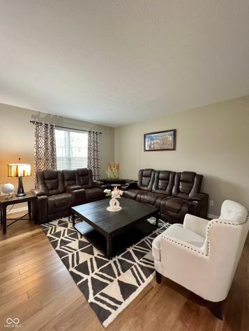 2504 Fawn Bluff Court Zionsville IN 46077