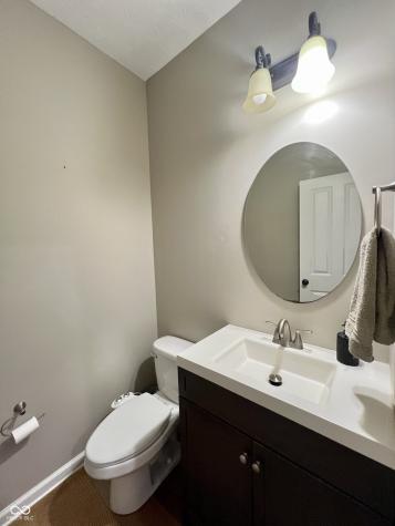 2504 Fawn Bluff Court Zionsville IN 46077
