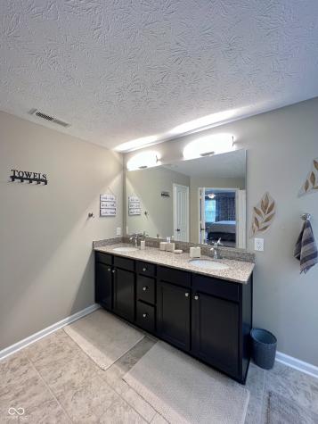 2504 Fawn Bluff Court Zionsville IN 46077