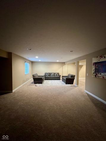 2504 Fawn Bluff Court Zionsville IN 46077