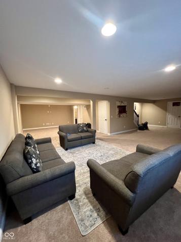2504 Fawn Bluff Court Zionsville IN 46077