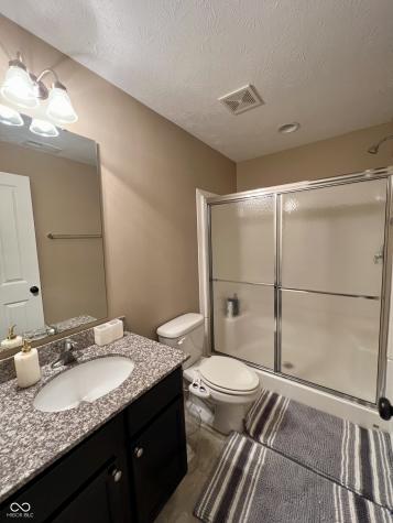 2504 Fawn Bluff Court Zionsville IN 46077