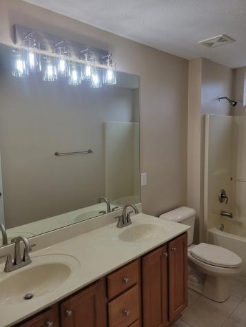 3856 Meadow Side Court Zionsville IN 46077