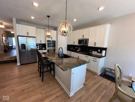 4175 Bozeman Way Bargersville IN 46106
