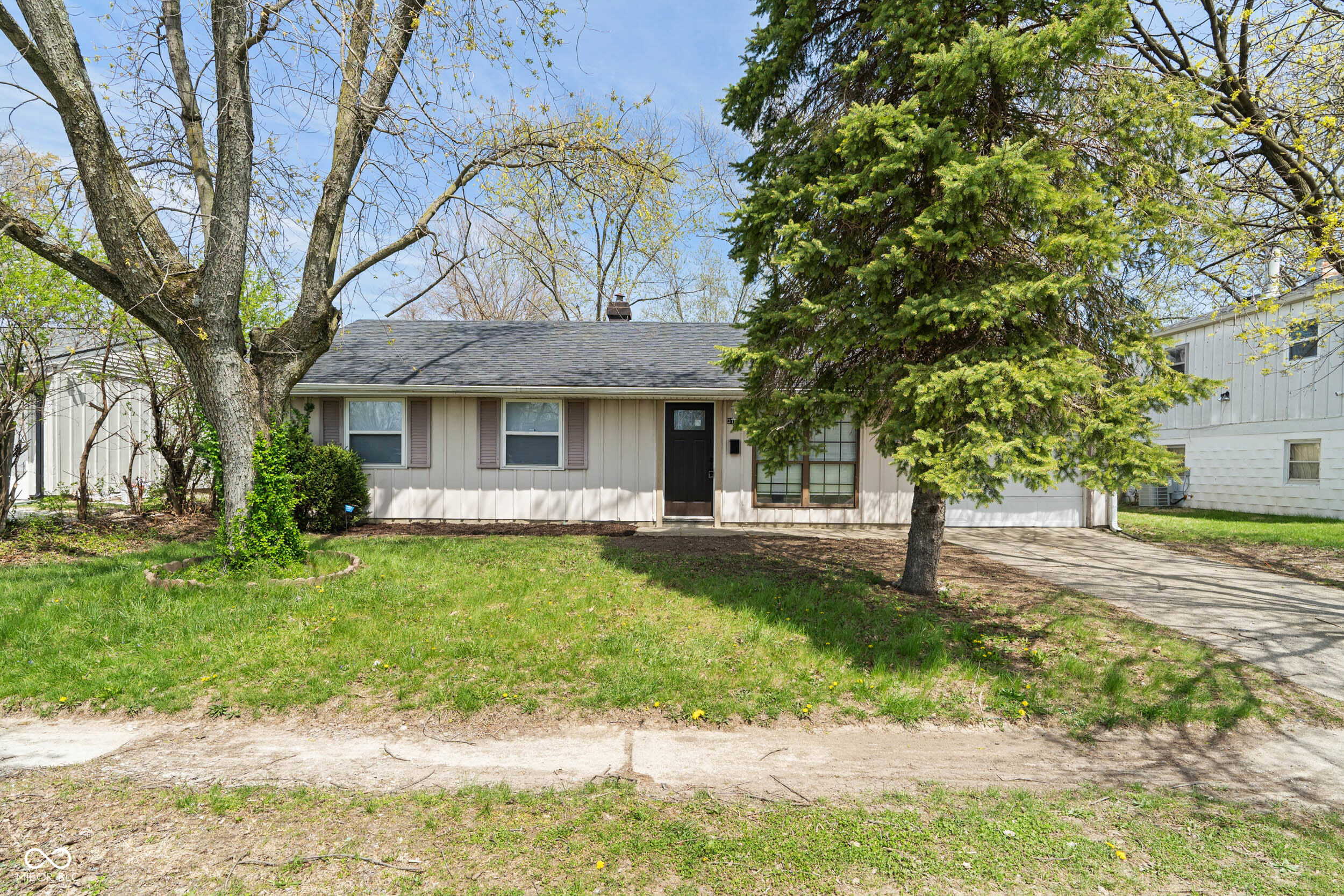 3703 Dubarry Road Indianapolis IN 46226