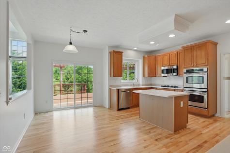 9318 Windrift Way Zionsville IN 46077