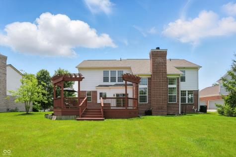 9318 Windrift Way Zionsville IN 46077