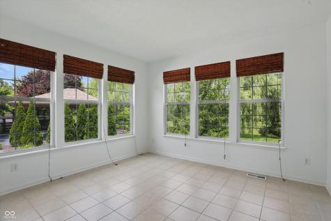 9318 Windrift Way Zionsville IN 46077