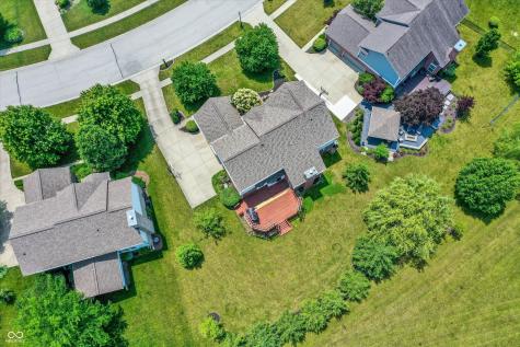 9318 Windrift Way Zionsville IN 46077